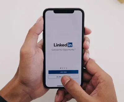 Why B2B Companies Should Map LinkedIn Content to Buying-Committee Roles, Not Just Customer Personas linkedin social media marketing